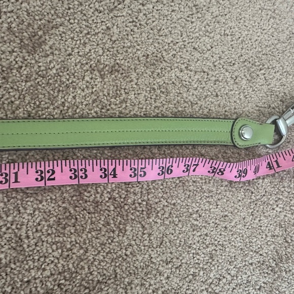 B. Makowsky Green Leather Crossbody Bag - Picture 16 of 16